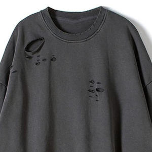 เสื้อสเวตเชิ้ต LEDUO แบบถักลายขาดๆ สไตล์ฮิปฮอป สำหรับผู้ชายและผู้หญิง ทรงปกติ คอกลม แขนยาว ปลายแขนแบบริบ ขอบเสื้อแบบดิบ - Product Image 2