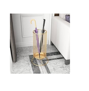 Porte-parapluie rond créatif en métal et cuir, style unique et décoratif pour jardin - Product Image 3