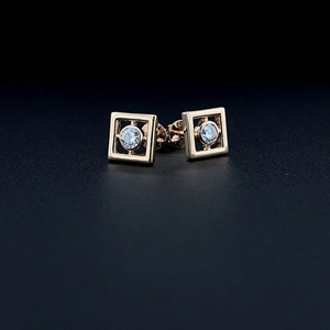 Pendientes de Diamantes Cuadrados Cultivados en Laboratorio en Oro Rosa - Product Image 1