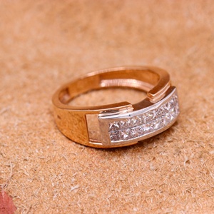 Anillo de compromiso de banda ancha con diamantes naturales de corte princesa en oro rosa macizo de 18 quilates de dos tonos, joyería fina para mujer, venta al por mayor - Product Image 6