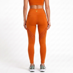 Nuevos Leggings Deportivos Transpirables de Cintura Alta Modelo 2026 para Mujer - Ropa de Yoga y Fitness Fabricada en Pakistán OEM - Product Image 3