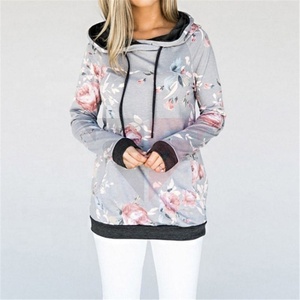 Venta al por mayor de forro polar con capucha y personalizar sudadera de gran tamaño usable sublimación impresa mujer Sudadera con capucha - Product Image 3