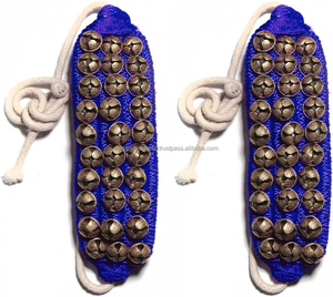 Campanas de Tobillo Ghungroo de Metal y Terciopelo Hechas a Mano, Par de Campanas de Latón para Danza Clásica India Tradicional, Correa Ajustable con Hebilla - Product Image 6