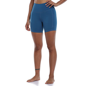 Pantalones cortos de yoga con spandex flexible para mujer - Product Image 4