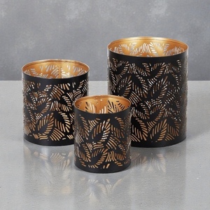 Black Steel <b>Lantern</b> <b>Set</b> With Leaf Cutout Design For Home Decoration - Product Image 3