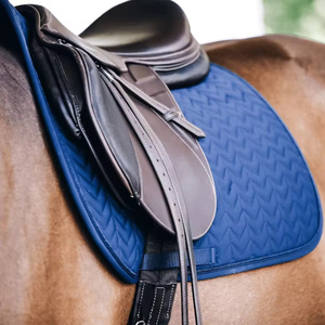 Tapis de selle équestre classique en coton et laine, personnalisable avec logo, couleur sur mesure, nouveau design, polaire pour le saut d'obstacles – Meilleures ventes - Product Image 3