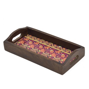 Bandeja Rectangular de Madera Hecha a Mano, la Más Vendida, Plato Decorativo con Estampado Floral Ornamentado para Pedidos al por Mayor - Product Image 1