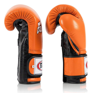 Guantes de Boxeo Fairtex de Cuero Personalizados en Naranja/Negro para Muay Thai, OEM de Alta Calidad, Ajustables, para Entrenamiento Profesional de MMA - Product Image 2