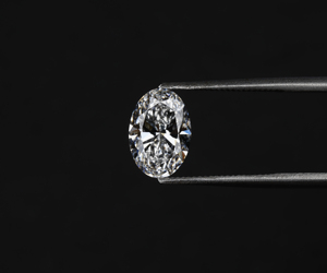 OM GEMS Diamantes Cultivados en Laboratorio con Corte Ovalado, Certificados por IGI, 1.01 Quilates, Color E, Claridad VVS-VS, para Joyería - Product Image 2