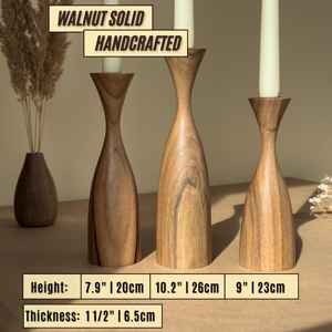 Support décoratif en bois pour bougies, parfait pour centre de table, balcon, ambiance de soirée et décoration intérieure, provenant d'Inde. - Product Image 3