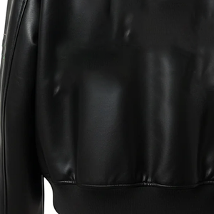 แจ็คเก็ตบอมเบอร์ผ้าไหม/ผ้าฝ้ายสีดำแบบยูนิเซ็กซ์ ซิปหน้าสไตล์วาร์ซิตี้ คอวี แขนเสื้อและชายเสื้อแบบพับได้ สตรีทแวร์สุดคลาสสิก - Product Image 4