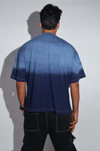 เสื้อยืดผู้ชายสีน้ำเงินไล่เฉดสีแบบโอเวอร์ไซส์หลากสีสไตล์สตรีททันสมัยสำหรับฤดูร้อน รับผลิตตามสั่งขายส่งแบบ OEM - Product Image 5