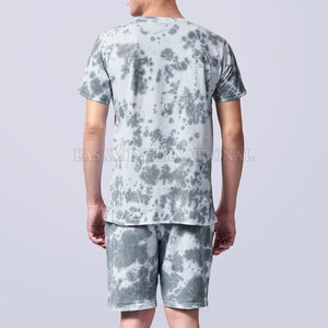 Conjunto de Pantalones Cortos Tie Dye Hechos a Medida por el Fabricante, Conjunto de Pantalones Cortos Tie Dye de Estilo Único y Moderno - Product Image 3