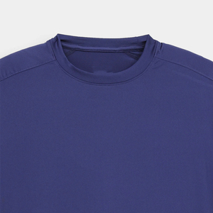 Camiseta Oversize de Corte Cuadrado para Hombre, Tejido de Algodón, Cuello Redondo, Manga Corta, Color Sólido, Logotipo Personalizado, Estilo Urbano - Product Image 5