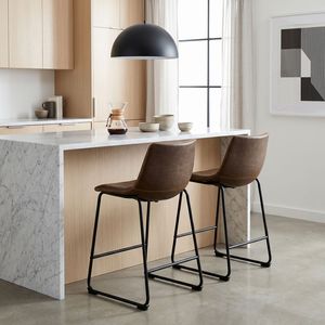Set di 2 sgabelli da bar regolabili in vera pelle Lotusville, altezza bancone, marrone antico - Product Image 1
