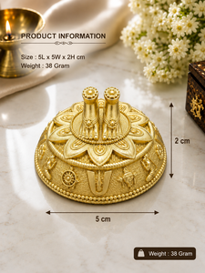 Ídolo de Vishnu Padam chapado en latón puro de Jaipur Metals |   100% Latón |   5 x 5 x 2 cm |   38 g |   Pooja, Decoración para Templos y Regalos - Product Image 3