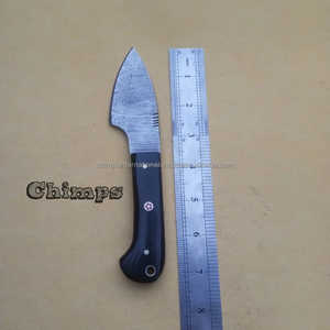 Cuchillo de caza de acero de Damasco forjado a mano cuchillo desplumador todos los días llevar cuchillo de hoja fija mango de madera alta visibilidad en Stock - Product Image 5