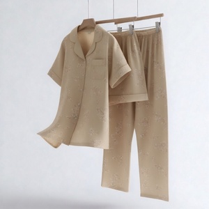 Ensemble de survêtement pour homme coupe décontractée et oversize, veste à capuche et pantalon style cargo, streetwear tendance, confort ample, style urbain pour jeunes - Product Image 4