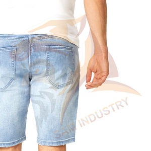 กางเกงยีนส์ขาสั้นผู้ชายสไตล์วินเทจเอวสูงแนวสตรีทแวร์ ดีไซน์สั่งทำได้ ลายเรียบ ระบายอากาศ แห้งเร็ว - Product Image 4