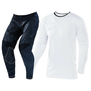Combinaison de moto de style actuel, combinaison de course en cuir personnalisée pour motard, combinaison de course avec logo de moto - Product Image 3