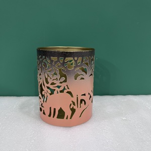 เชิงเทียนเหล็กพร้อมลวดลายสลักสีดำและสีส้ม รูปแบบสัตว์ สำหรับตกแต่ง - Product Image 4