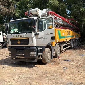 Camion pompe à béton d'occasion XCM-G HB62V 62m, châssis SITRAK 2025, pompe hydraulique à grande puissance pour travaux de construction commerciale - Product Image 3