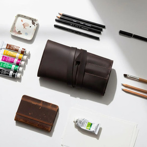 Rouleau de pinceaux en cuir de qualité supérieure, organisateur d'accessoires de peinture aquarelle, étui de rangement artisanal pour artistes, vente en gros, fabricant et fournisseur - Product Image 2
