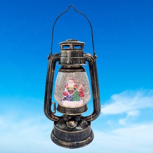 Lanterne de table créative en plastique doré antique avec lumière LED chaude pour Noël et le Nouvel An – Décoration d'intérieur style cottage - Product Image 3