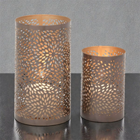 Ensemble de lanternes en fer avec motif floral découpé, porte-bougies faits à la main, durables et résistants à la chaleur, pour la décoration de Noël et de Pâques