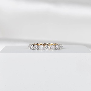 Anillo de Boda de Media Eternidad con Diamantes Cultivados en Laboratorio, Oro de 14K, Anillo Apilable Minimalista con Diamante Flotante de Una Sola Punta, Regalo Nupcial - Product Image 3