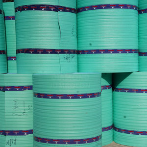 Rouleau de sous-couche de moquette léger et durable pour applications résidentielles, dernier design, prix raisonnable. - Product Image 1