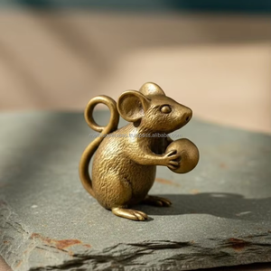 Vintage Brass <b>Mouse</b> Keychain Cute Animal Design Metal Key Ring Durable Decorative Keychain Gift Item - Product Image 1