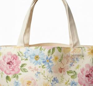 Sacs fourre-tout décontractés en toile élégants pour femmes Luxe Enterprises 2026 avec fermeture éclair, légers, pliables, personnalisables par transfert numérique - Product Image 2