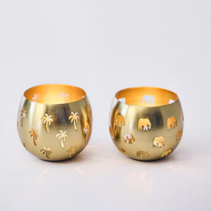 Recipiente para Velas GOLDEN HOUR, de Aluminio Fundido y Chapado en Oro - Product Image 5