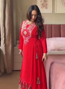 Conjunto de Kurti Tradicional Tejido hasta el Suelo 2026, Manga Larga, Cuello Redondo, Ajuste Holgado, Color Liso, Diseño de Verano, Algodón Puro Suave - Product Image 2