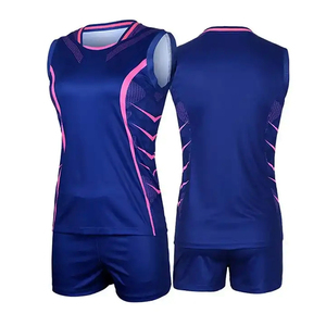 Uniforme de voleibol elegante, diseñado con tela ligera para una fácil movilidad, comodidad y durabilidad durante partidos intensos de voleibol. - Product Image 4