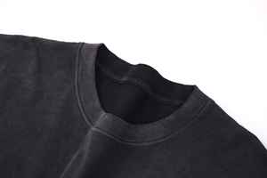New Fashion Heavyweight 100% Cotton Loose Vintage T-shirt Custom Printing Logo Men's Retro 250gsm Distress Oversized <b>Tshirt</b> - Product Image 2