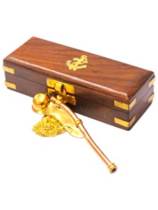 Sifflet de marin artisanal en laiton de 5 pouces, sculpture nautique moderne, plaqué or antique, avec coffret en bois, sifflet maritime - Product Image 3