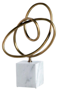 Elegantes objetos decorativos de metal creados para añadir encanto, estilo y belleza atemporal a estanterías, consolas y mesas. - Product Image 3