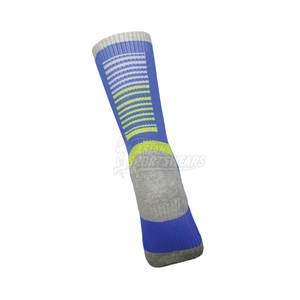 Chaussettes de sport classiques en tissu mélange de coton doux, durables et confortables, idéales pour l'entraînement et la course en plein air - Product Image 4