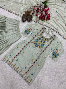 Robe longue décontractée pour femme, en coton vert clair brodé, style traditionnel indien et pakistanais, coupe ample - Product Image 5