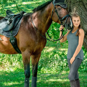 Tapis de selle matelassé en satin avec bordure en fourrure et fermeture Velcro pour l'équitation - Product Image 3