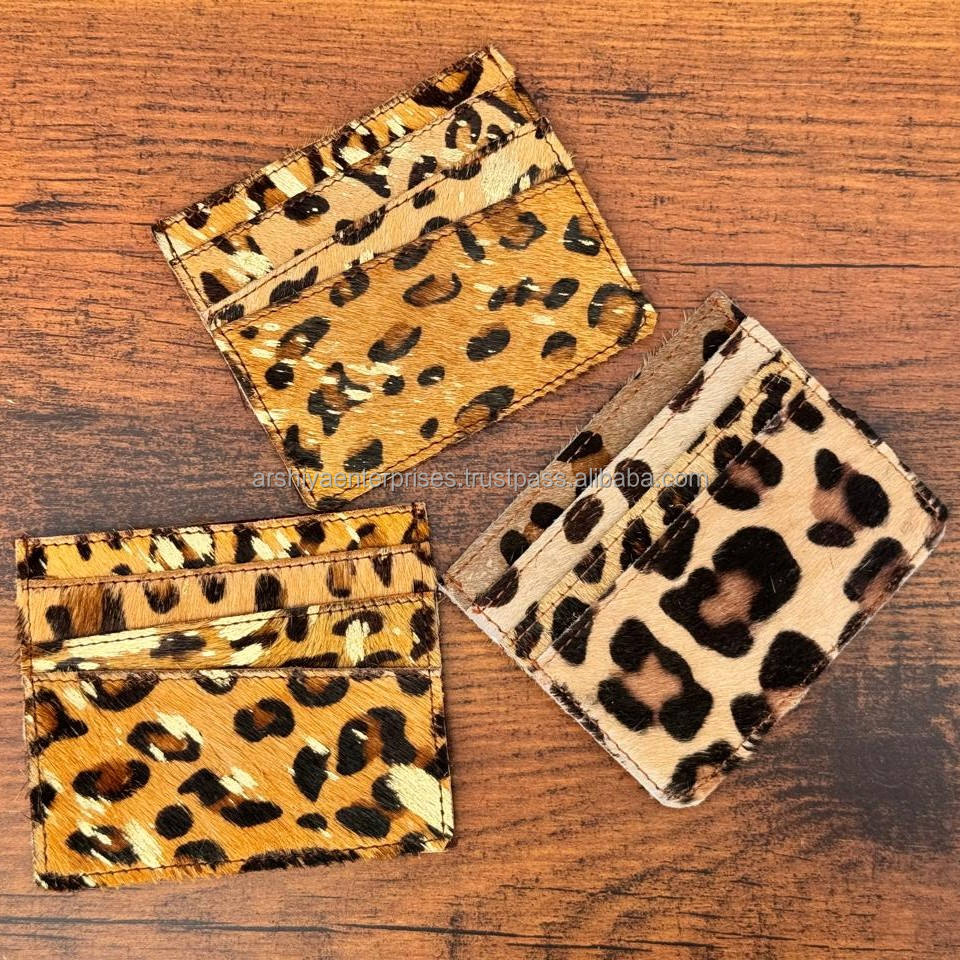 สีน้ำตาล/สีดำ