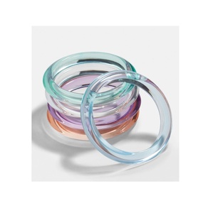Bracelet élégant en acrylique Vantage, bracelet jonc en résine transparente pour femme, cadeau de fête, usage mariage, qualité supérieure, couleur personnalisable - Product Image 1
