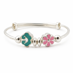 Pulsera Abierta de Plata de Ley 925 con Dijes de Flor y Caballito de Mar, Acabado Pulido, Joyería de Moda para Niñas, Uso Diario, Regalo, Fiesta - Product Image 3
