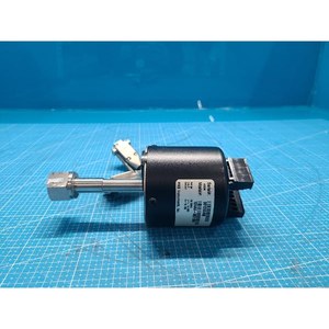 Manómetro de capacitancia calentado MKS 124AA-00010BB usado como pieza de repuesto para equipos semiconductores antiguos - Product Image 3