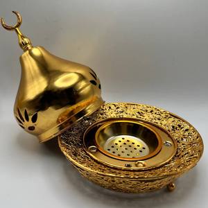 กระถางธูปโลหะสีทองทรงโดมสำหรับตกแต่งฐานฟินเนียลรูปพระจันทร์เสี้ยวทำจากโลหะเคลือบเงาหรูหรา - Product Image 1