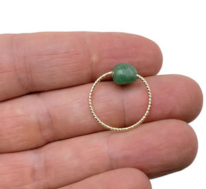 แหวนลวดพันประดับโกเมนแดงทำมือ - แหวนทองปรับขนาดได้ประดับพลอยธรรมชาติ - ของขวัญเครื่องประดับประจำเดือนมกราคม - Product Image 3