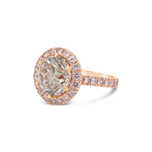 Anillo de compromiso de oro rosa de 18 quilates con halo de diamante rosa cultivado en laboratorio, corte brillante redondo Argyle C3, natural, 7.04 ct/1.69 ct - Product Image 2