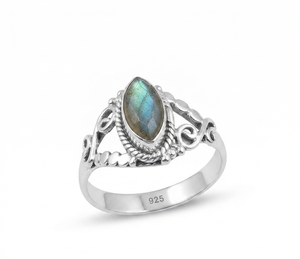 Anillo de Labradorita Azul Natural con Corte Marquesa, Plata de Ley 925, Bañado en Oro Rosa, Estilo Boho Inspirado en la Naturaleza - Product Image 6